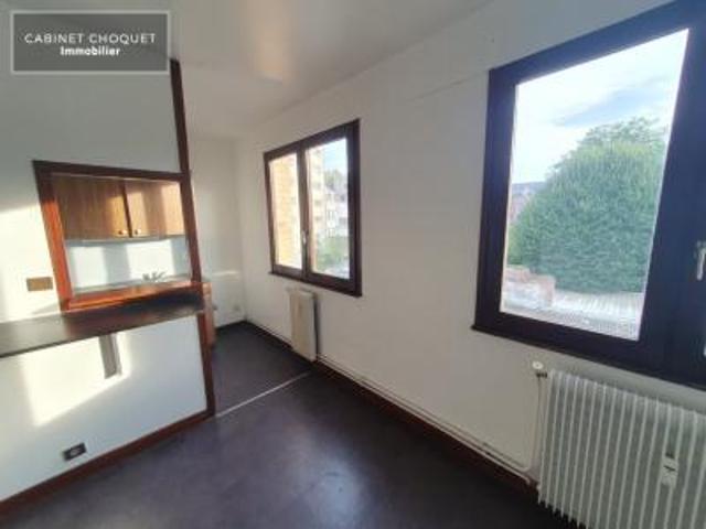 location appartement lille 1 pièce 27 m2 nord 59000 558 € / mois