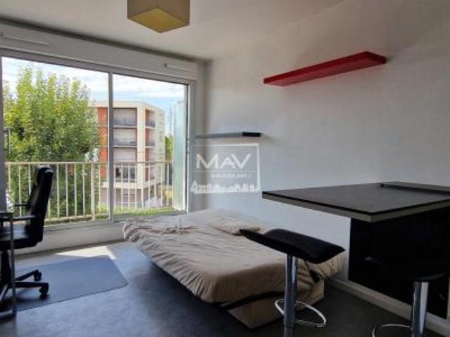 location appartement lille 1 pièce 20 m2 nord 59000 598 € / mois