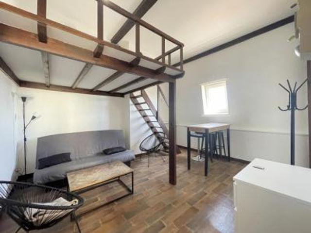 location appartement lille 1 pièce 23 m2 nord 59000 599 € / mois