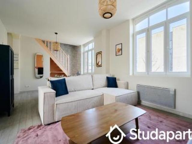 location appartement lille 1 pièce 9 m2 nord 59000 510 € / mois