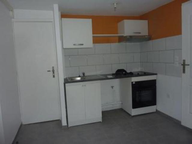 location appartement lisieux 1 pièce 26 m2 calvados 14100 418 € / mois