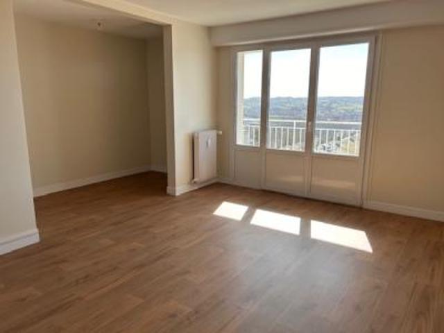 location appartement lisieux 1 pièce 42 m2 calvados 14100 472 € / mois