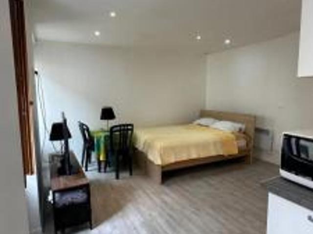 location appartement longjumeau 2 pièces 25 m2 essonne 91160 800 € / mois