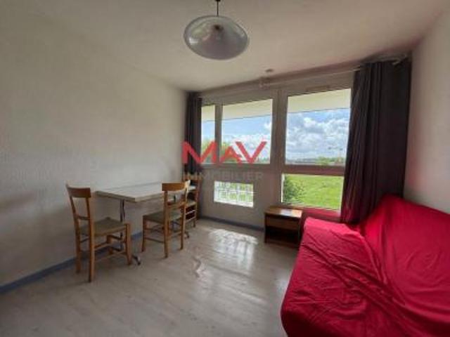 location appartement longuenesse 1 pièce 18 m2 pas de calais 62219 400 € / mois