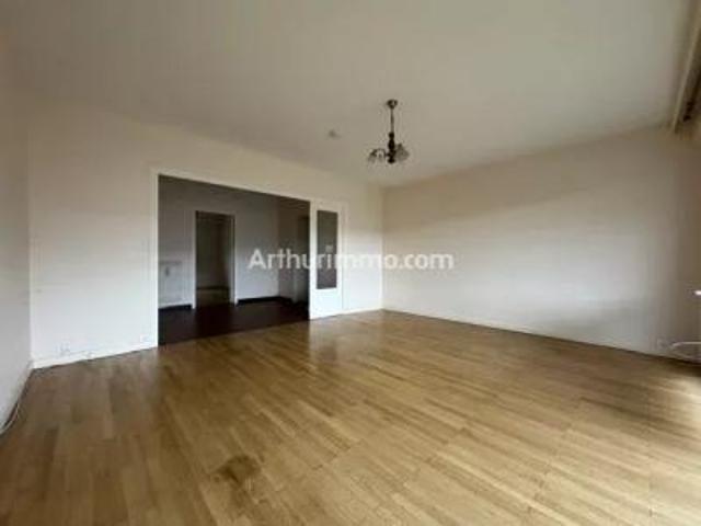 location appartement lons le saunier 4 pièces 101 m2 jura 39000 700 € / mois
