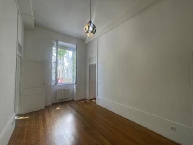 location appartement lyon 4eme arrondissement 3 pièces 61 m2 rhone 69004 846 € / mois