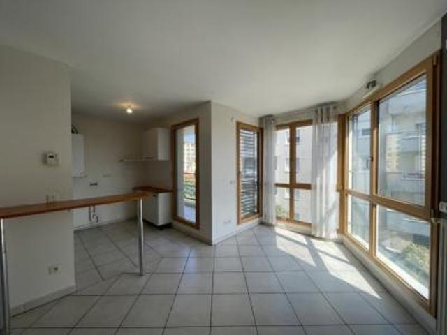 location appartement lyon 4eme arrondissement 2 pièces 51 m2 rhone 69004 867 € / mois