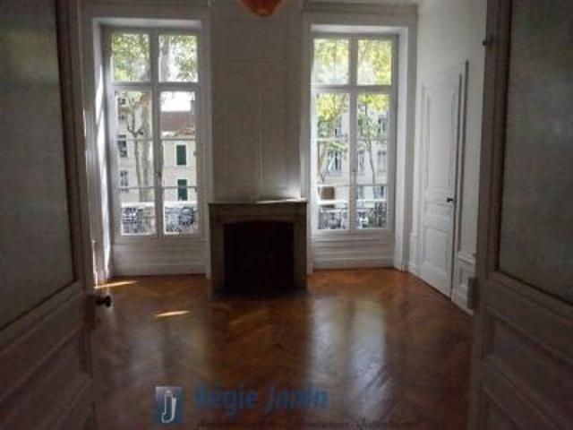 location appartement lyon 4eme arrondissement 4 pièces 103 m2 rhone 69004 1584 € / mois