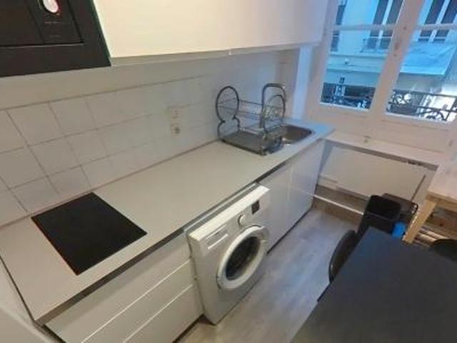 location appartement lyon 6eme arrondissement 1 pièce 24 m2 rhone 69006 735 € / mois