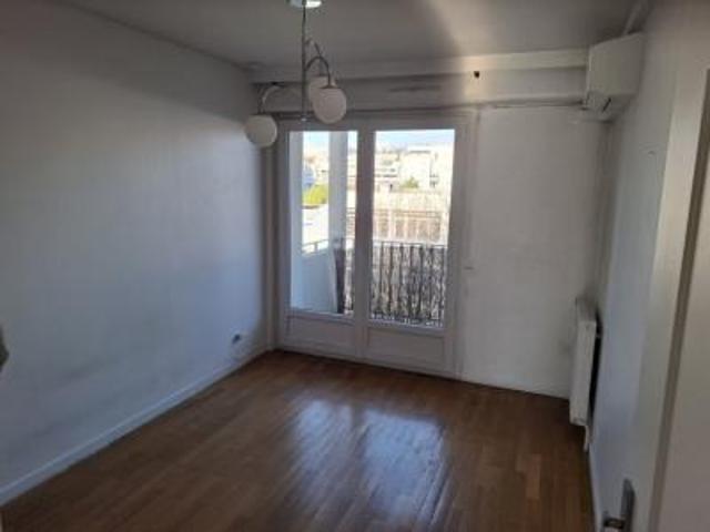 location appartement lyon 7eme arrondissement 2 pièces 45 m2 rhone 69007 910 € / mois