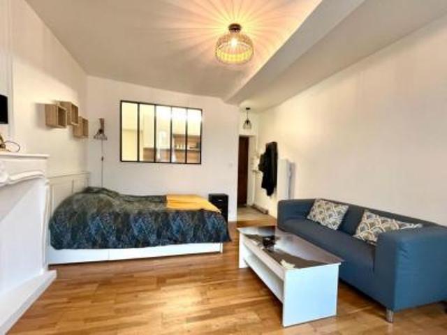 location appartement lyon 7eme arrondissement 5 pièces 25 m2 rhone 69007 500 € / mois