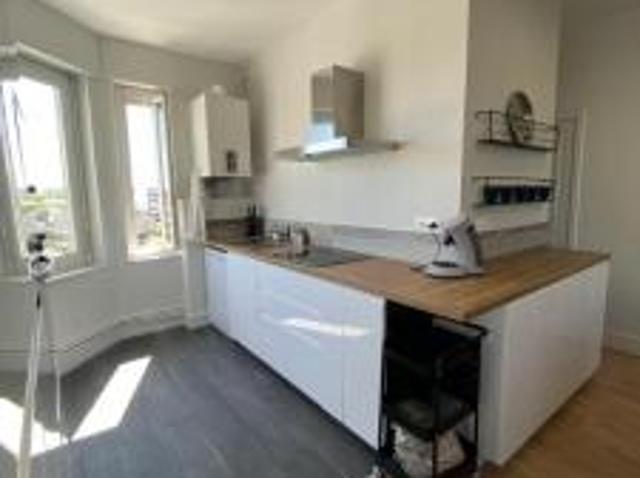 location appartement lyon 8eme arrondissement 6 pièces 100 m2 rhone 69008 530 € / mois