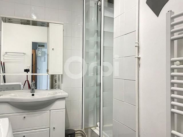 Location appartement, m² T 3 à Orléans, 761 €