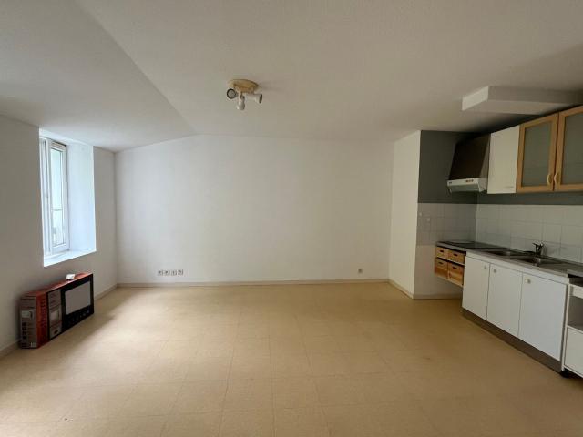 Location appartement, m² T 3 à Saint Sever, 550 €