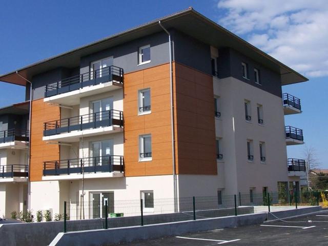 Location appartement, m² T 3 à Sciez, 1 030 €