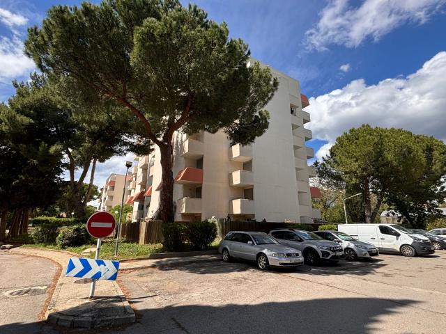 Location appartement, m² T 1 à Montpellier, 565 €