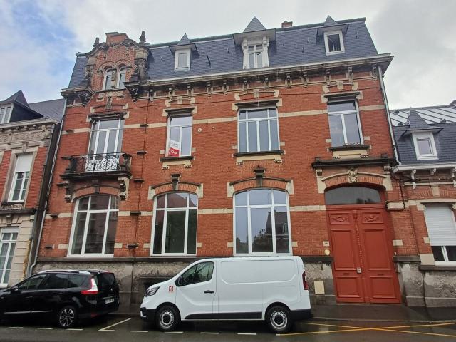 Location appartement, m² T 1 à Bailleul, 605 €