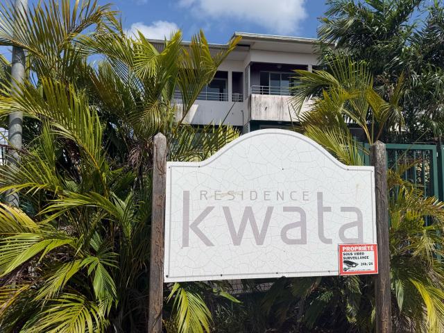 Location appartement, m² T 1 à Cayenne, 560 €