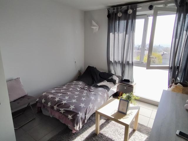 Location appartement, m² T 1 à Isle, 400 €