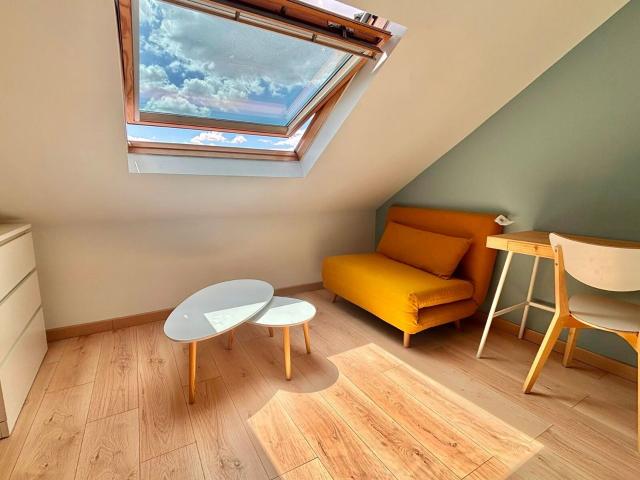 Location appartement, m² T 1 à Périgueux, 313 €