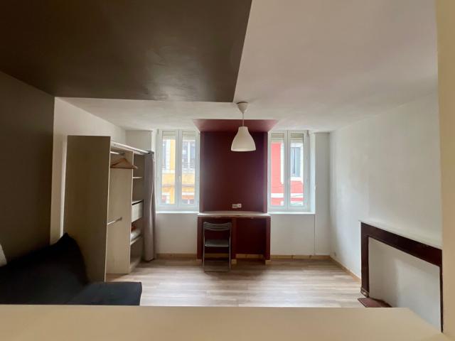 Location appartement, m² T 1 à Tarbes, 460 €