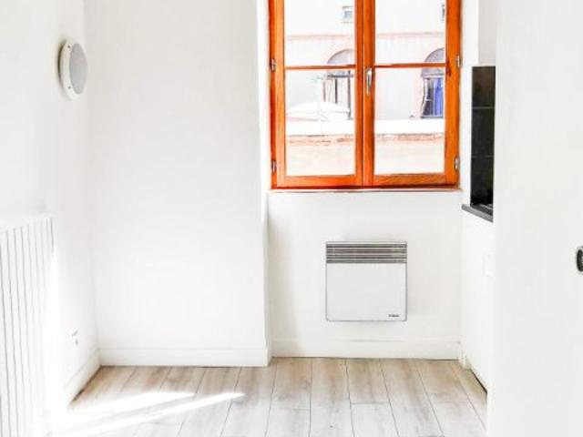 Location appartement, m² T 1 à Toulouse, 364 €