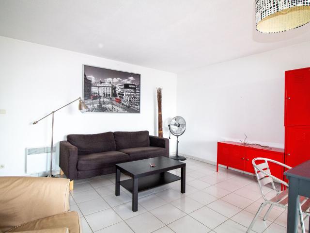 Location appartement, m² T 2 à Fonbeauzard, 639 €