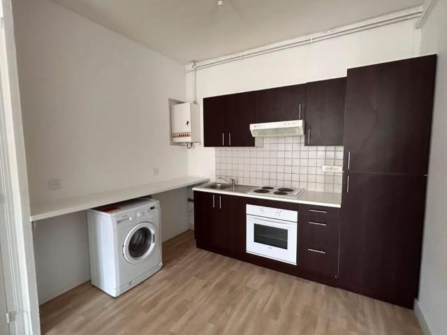 Location appartement, m² T 2 à Lyon 3, 772 €