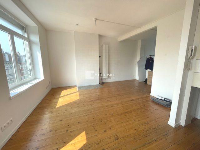 Location Appartement M 6, Lille
