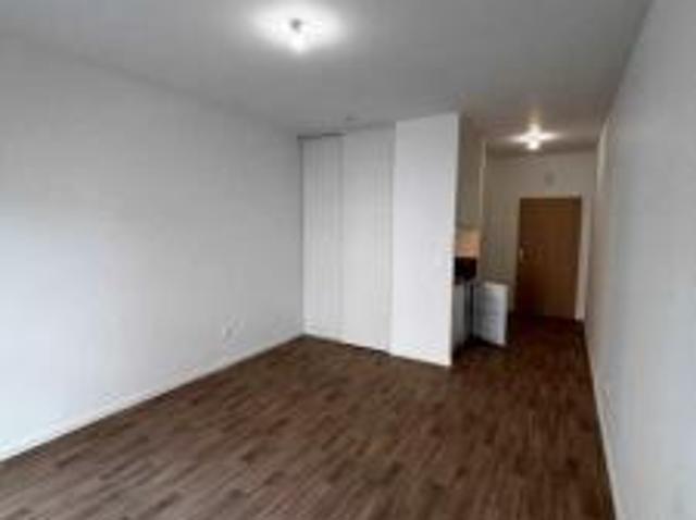 location appartement mans 1 pièce 25 m2 sarthe 72000 390 € / mois