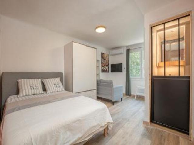 location appartement marseille 1er arrondissement 1 pièce 19 m2 bouches du rhone 13001 610 € / mois