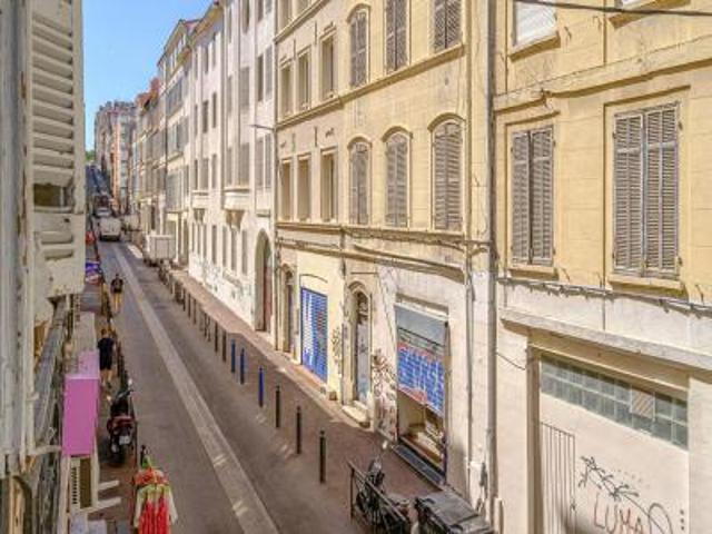 location appartement marseille 1er arrondissement 1 pièce 21 m2 bouches du rhone 13001 545 € / mois