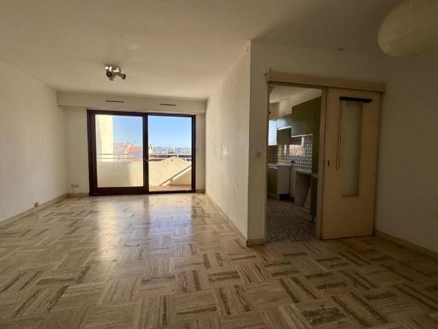 Location appartement Marseille 7ème 13007