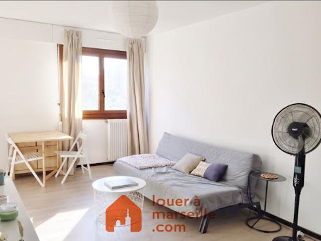 Location Appartement 2 pièces 44 m2 Marseille 5ème