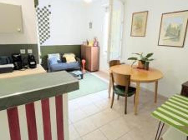 location appartement marseille 5eme arrondissement 1 pièce 28 m2 bouches du rhone 13005 940 € / mois