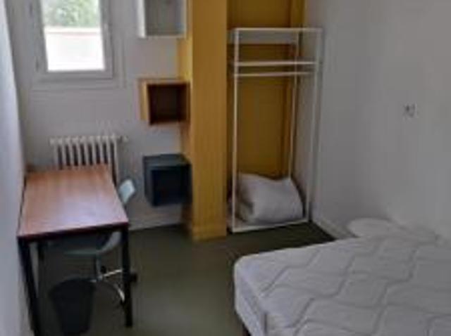 location appartement massy 1 pièce 23 m2 essonne 91300 621 € / mois