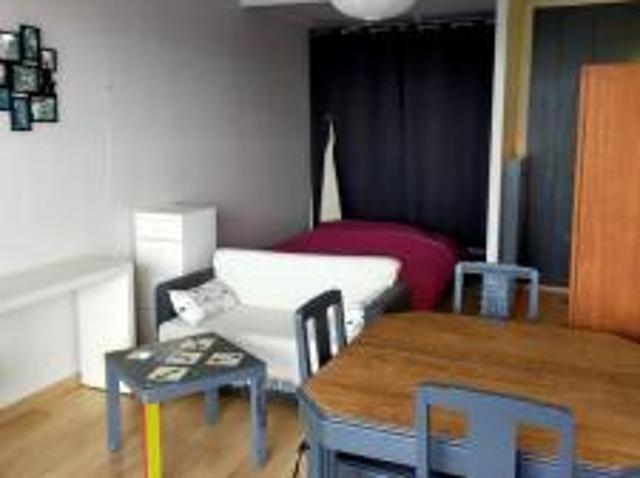 location appartement massy 1 pièce 31 m2 essonne 91300 940 € / mois