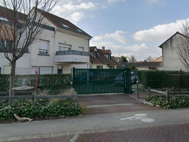 Location appartement Massy 2 pièces 38.8m² 877€