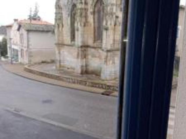 location appartement menigoute 1 pièce 17 m2 deux sevres 79340 280 € / mois