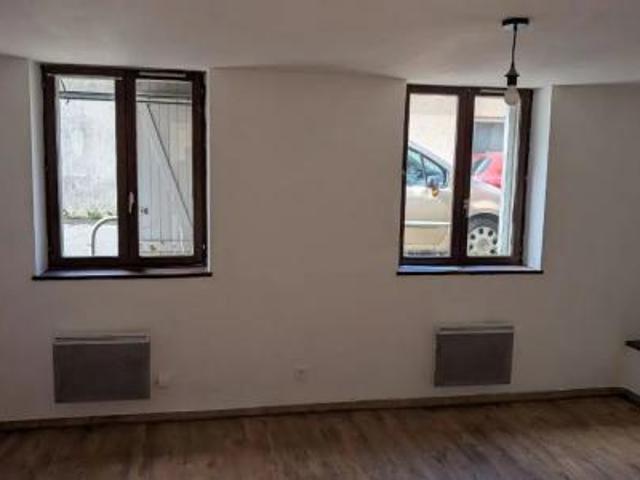 location appartement melun 2 pièces 40 m2 seine et marne 77000 800 € / mois