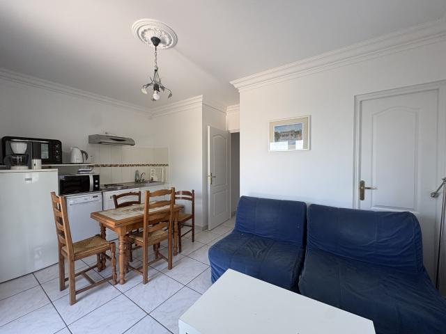 LOCATION appartement meublé1 chambre, LA RICHE fac de médecine