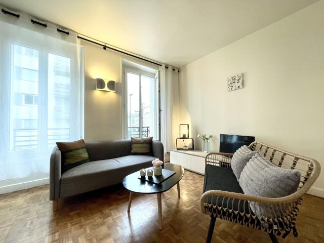 Location Appartement Meublé 3 pièces 47 m² Auteuil St Cloud 92100 Boulogne Billancourt 292024