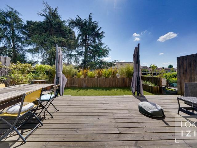 Location appartement meublé 3 pièces 51m² Gradignan
