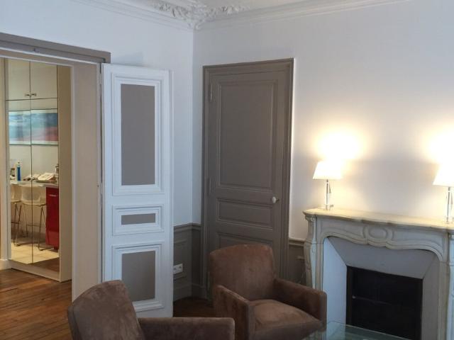 Location Appartement Meublé 3 pièces 60 m² Panthéon Sorbonne 75005 Paris 205334