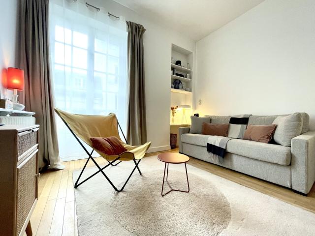 Location Appartement Meublé 1 pièce 21 m² Marais Bastille 75004 Paris S04461