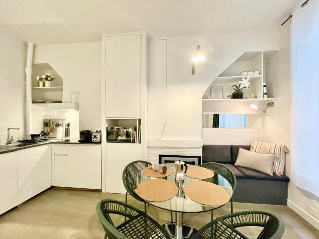 Location Appartement Meublé 1 pièce 24 m² Montorgueil 75001 Paris S01060