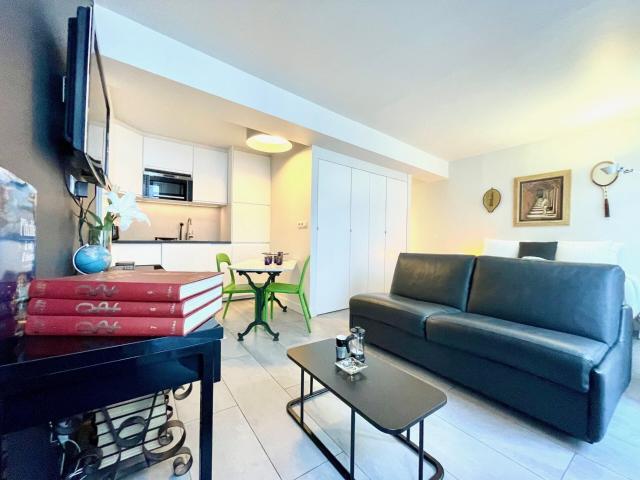 Location Appartement Meublé 1 pièce 32 m² Sentier Bonne Nouvelle 75002 Paris S02913