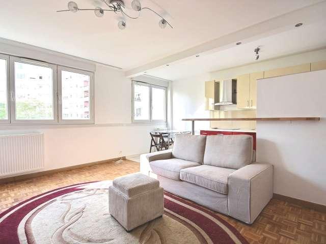 Location Appartement Meublé 2 chambres 65m² Courbevoie Courbevoie