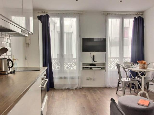Location Appartement Meublé 2 pièces 24 m² Sentier Bonne Nouvelle 75002 Paris 102370