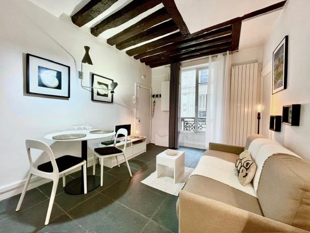 Location Appartement Meublé 2 pièces 30 m² Sentier Bonne Nouvelle 75002 Paris 102261
